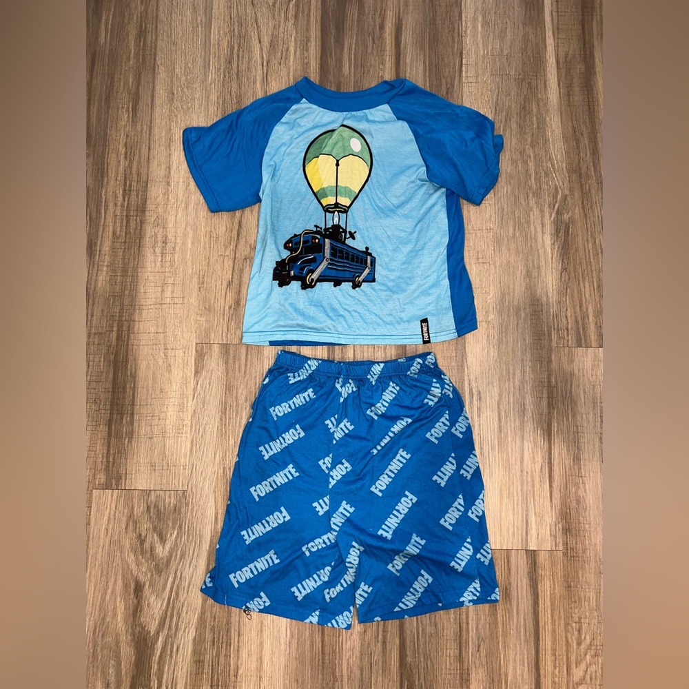 Blue Kids Fortnite Pajamas Set NWOT